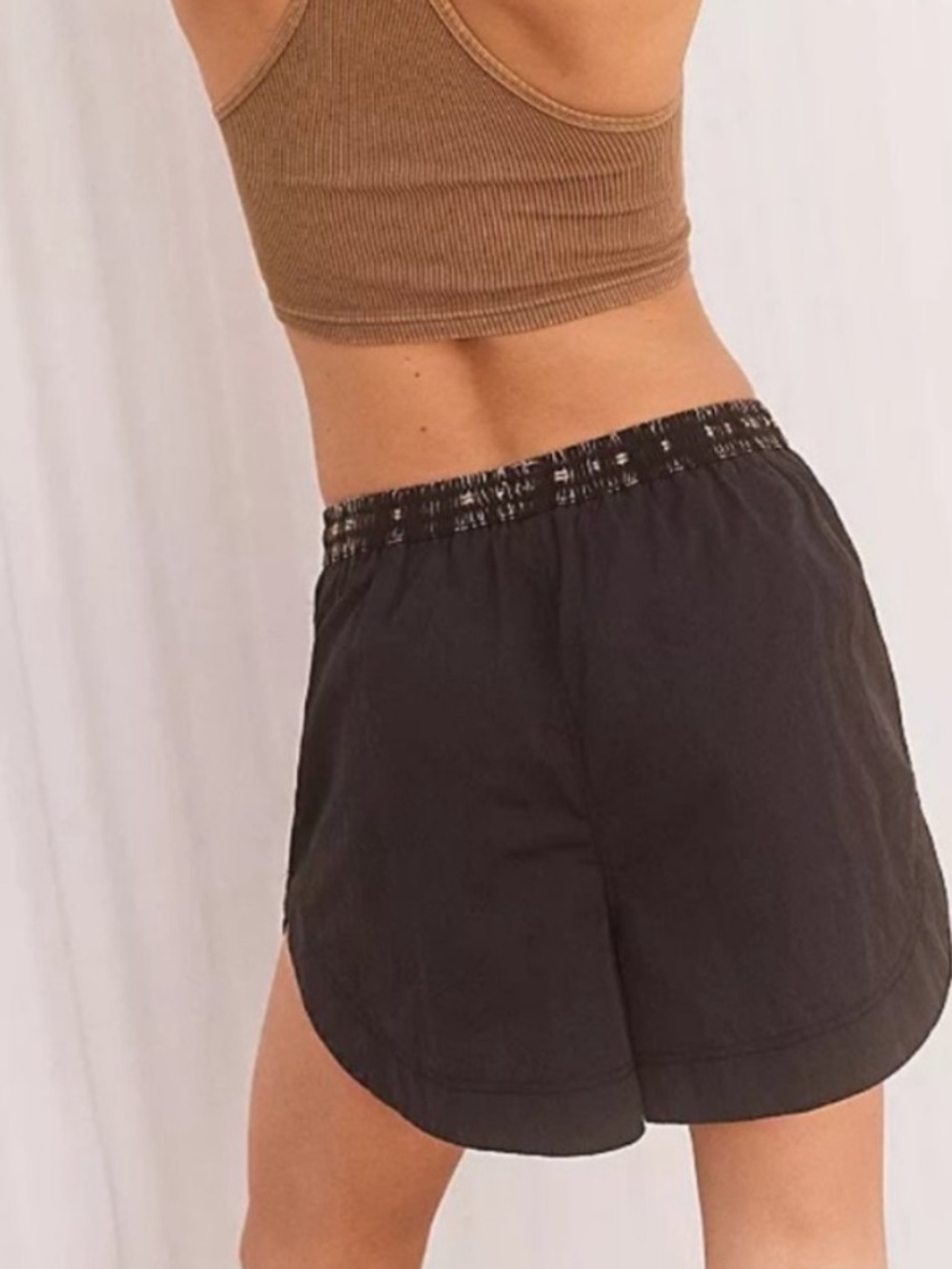 FREE PEOPLE • Get A Clue XS Short Noir Black Slouchy Smocked - Picture 4 of 12